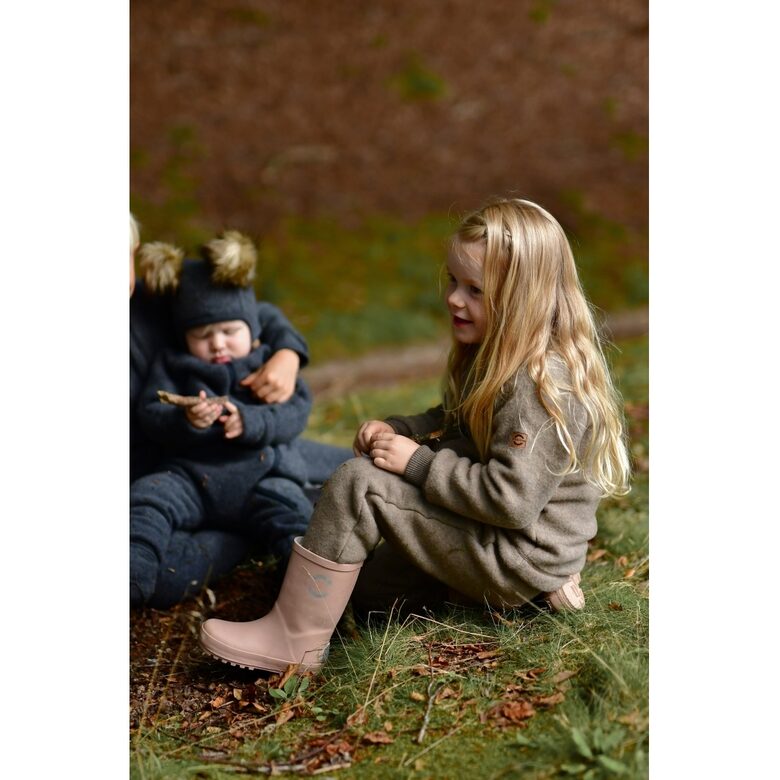 Mikk-Line naturaalsest kummist kummikud, Adobe Rose